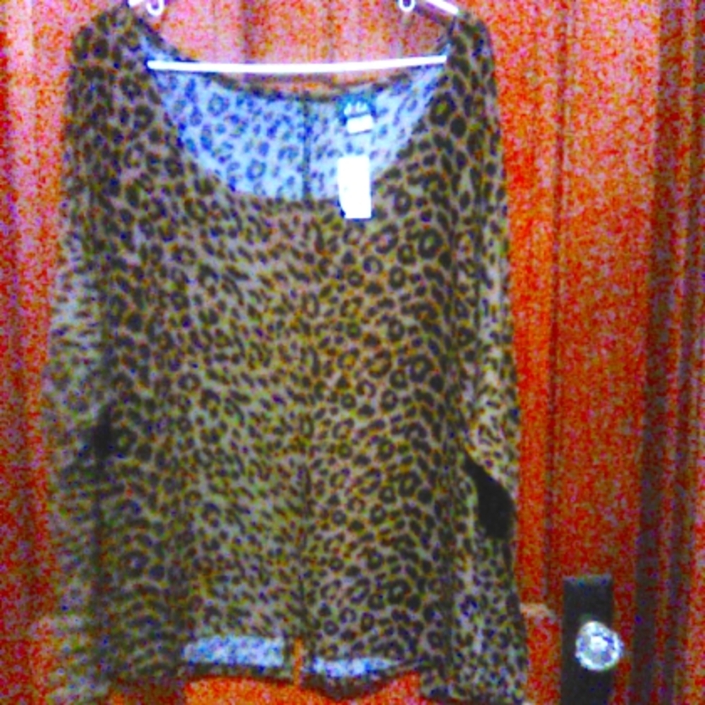 Lady's leopard print dress shirt